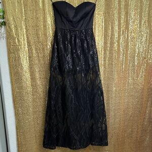 Elegant Strapless Black Evening Dress
